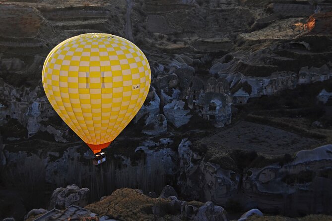 1 Hour Standard Flight at GOREME OVER - Pilot commentary and storytelling: use the flight time well