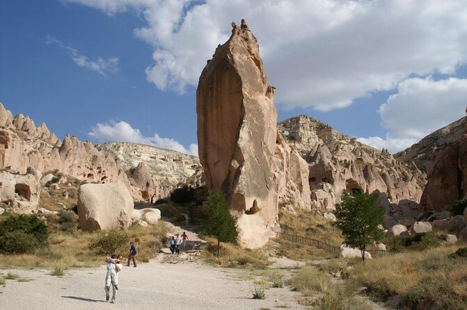 2-Day Cappadocia Tour from Istanbul - Optional Balloon Ride - Day 1: Kaymaklı Underground City and the Early-Christian Story