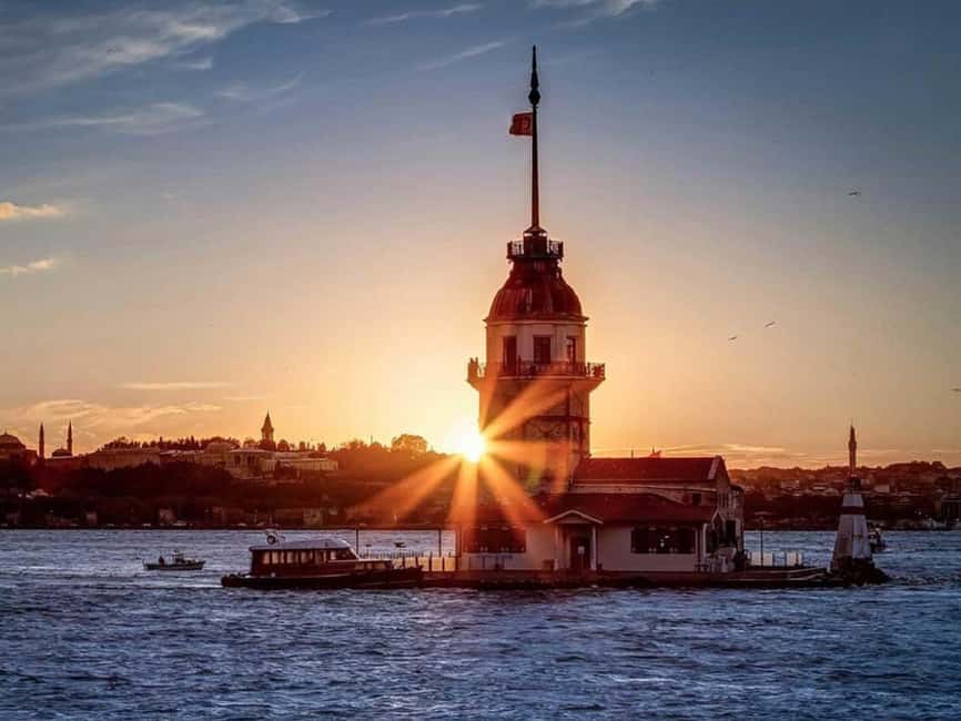 3-Hour Boat Tour with 1 hour break on the Asian Side - Bosphorus Cruise Route: Dolmabahçe, Maiden’s Tower, Ortaköy, and the Bridge