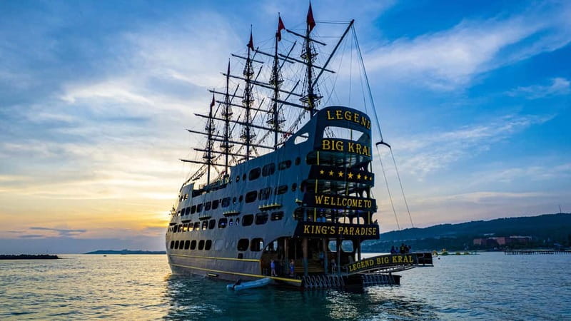 Alanya: All Inclusive Sunset Cruise on a Luxury Boat - Onboard entertainment: animation, dance, disco, and foam party