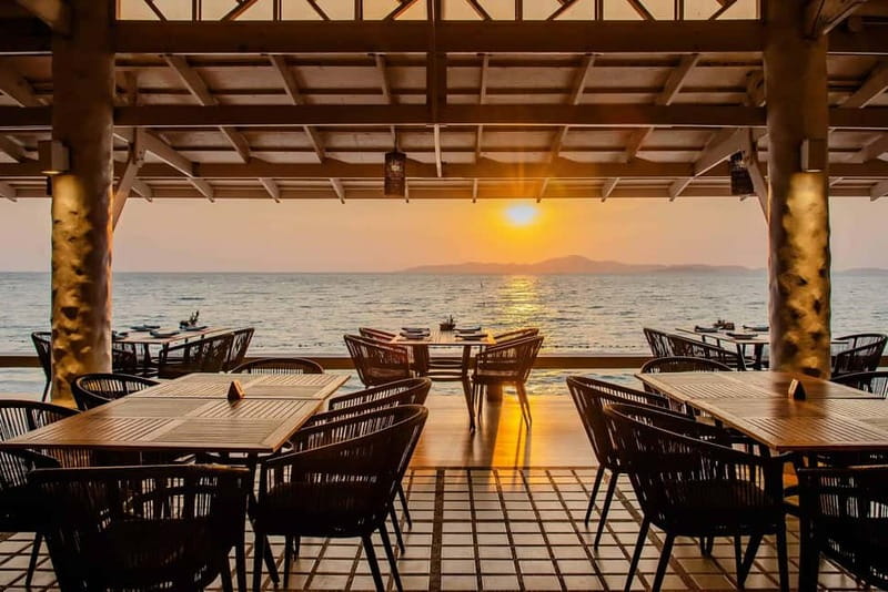 Alanya City Highlights & Sunset Beach BBQ Party - The castle ascent and 13th-century sunset panorama you came for