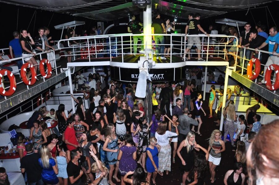 Alanya: Disco Boat Tour with Foam Party and Unlimited Drinks - Alanya Harbor to the Turkish Riviera on a four-deck Starcraft yacht