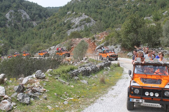 Alanya Jeep Safari - Stop 4: Obaçayı Sokak Lunch Break for a Real Reset