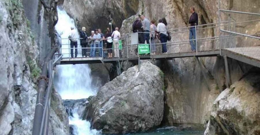 Alanya: Jeep Safari and Sapadere Canyon Tour with Lunch - Canyon Lunch Stop: Food Break in a Scenic Place