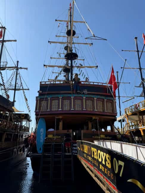 Alanya: Luxury Pirate Boat with Lunch & Unlimited Drinks - Price and Value: Why This Usually Feels Like a Bargain