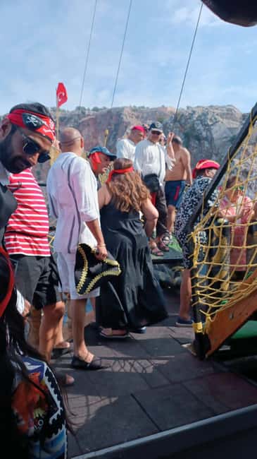 Alanya: Luxury Pirate Boat with Lunch & Unlimited Drinks - Who This Tour Fits Best (And Who Might Want a Different Day)