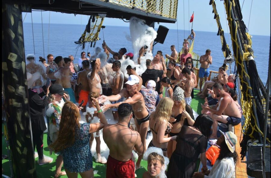 Alanya: Pirate Boat Tour w/ BBQ & Foam Party - The Coastal Views You Get While the Boat Moves