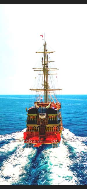 Alanya: Pirate Boat Tour with Food and Drinks - Alanya Castle From Afar: Scenic Viewing on the Way Back