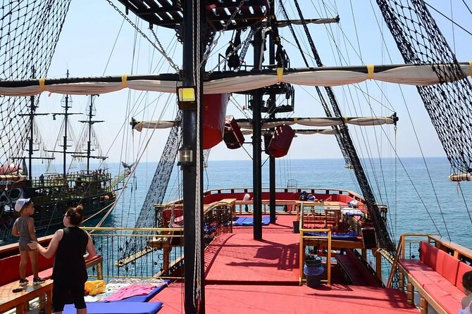 Alanya Pirate Boat Tour with Lunch, Soft Drinks & Transfer - Key Highlights You Should Know
