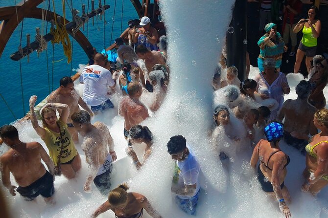 Alanya Pirate Boat Tour with Lunch, Soft Drinks & Transfer - Who This Tour Fits Best