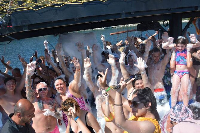 Alanya Pirate Boat Trip All-Inclusive with Lunch & Transfers - Who Should Book This Pirate Boat Trip in Alanya?