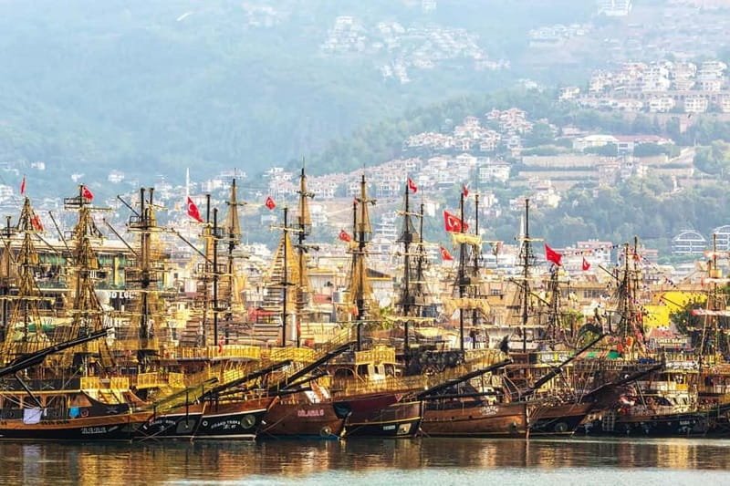 Alanya: Pirate Boat with Transfer, Lunch & Soft Drinks - Getting Onboard, Deck Space, and a Crew That Keeps People Moving
