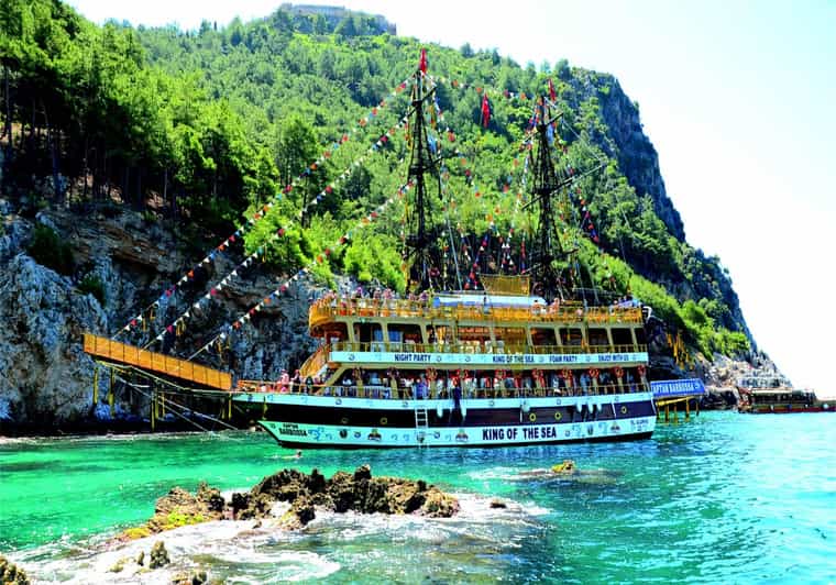 Alanya: Pirates Boat Trip with Lunch and Hotel Pickup - Price and value for a $20, 5-hour day