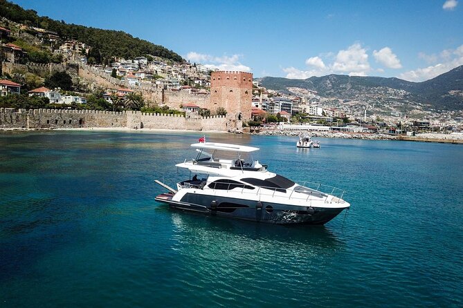 Alanya Private Yacht Tour with Lunch, Soft Beverage & Transfer - Food and drinks: Included lunch, soda, and bottled water, plus the alcohol reality