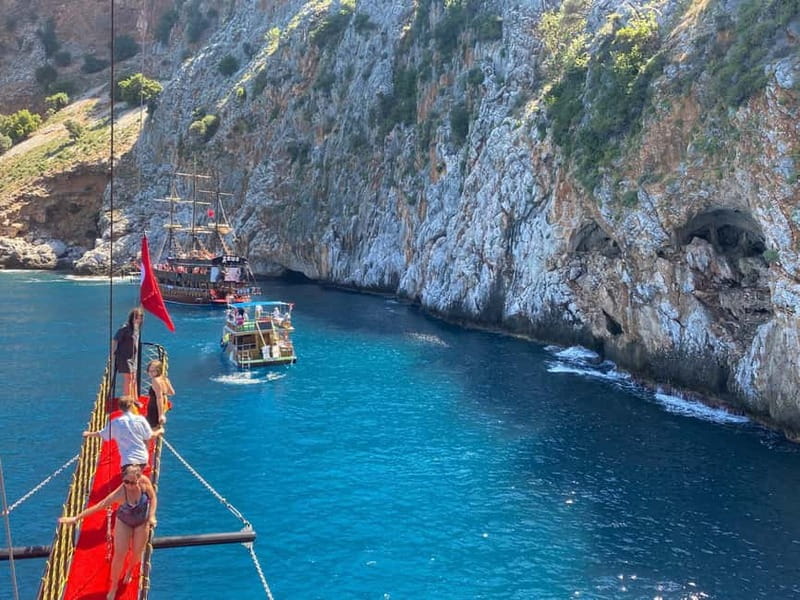 Alanya Relax Boat Tour with Caretta and Dolphin View - Lunch at the Visitor Center: What You Get and Why It’s Convenient