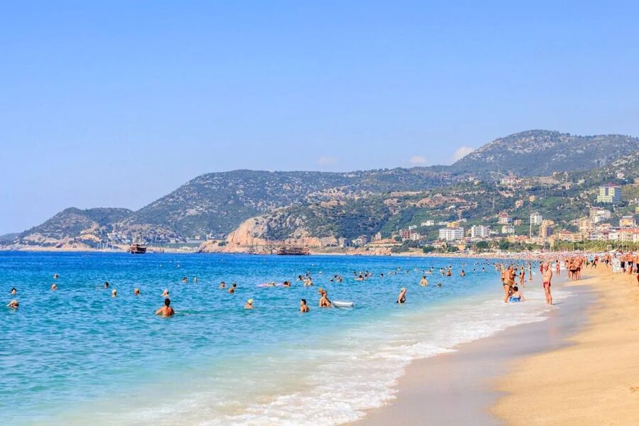Alanya: Relax Boat Trip With Lunch & Swimming - From Alanya Harbor to Kızılkule: The Sea Views Start Fast