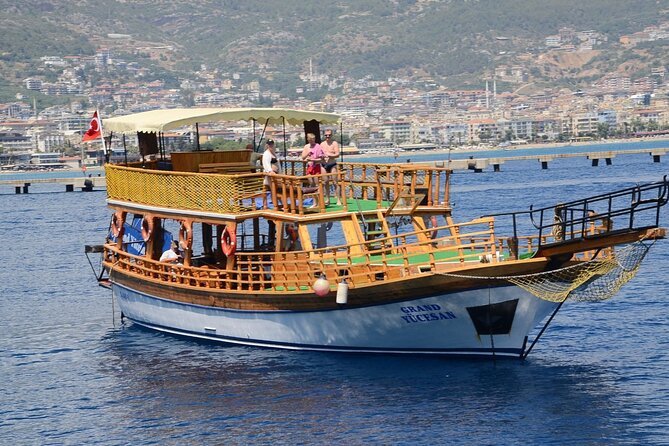 Alanya Relaxing Boat Tour with Lunch, Soft Drinks & Transfer - Price and what you actually get for $51.55