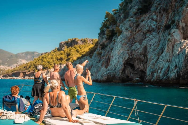 Alanya: Small-Group Boat Tour with Lunch and Soft Drinks - The cave circuit near Alanya Castle: Lovers Cave, Pirates, Devils, and phosphorus magic
