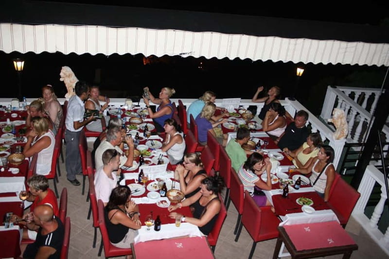 Alanya: Sunset Night Safari with Boat Trip with Dinner - Swim Break, Foam Party, and Live Fire Show Moments