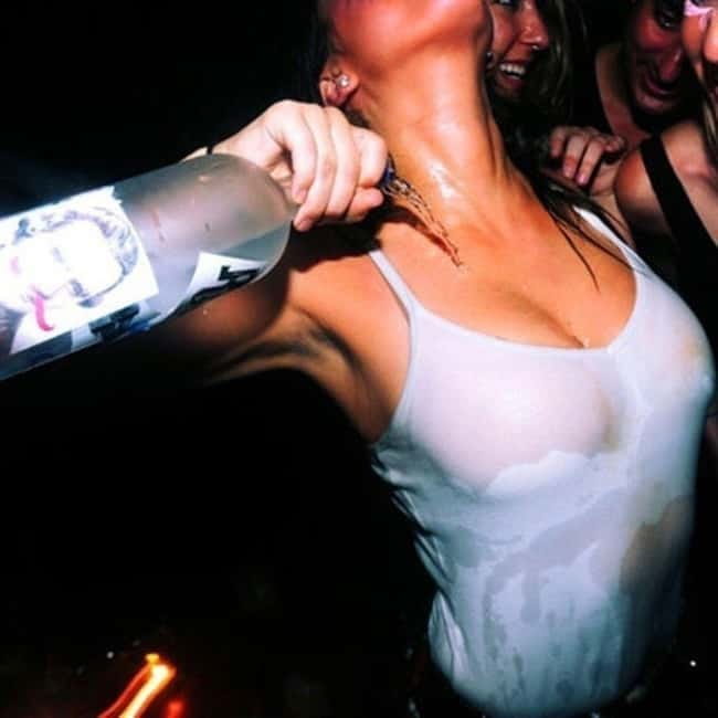 Alanya Sunset Pirate Boat: Music & Foam Party - Should you book the Alanya Sunset Pirate Boat with Music and Foam Party?