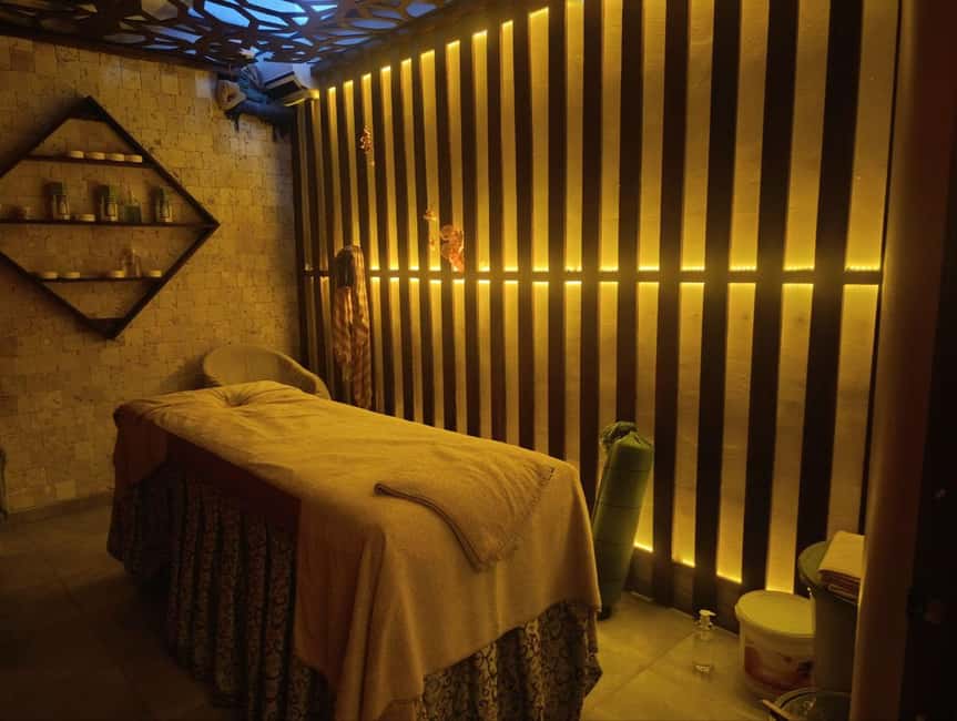Alanya: Turkish Bath, Sauna, Pool, Jakuzi Massage Spa Center - Lounge Time, Wine, and Fruit Plate