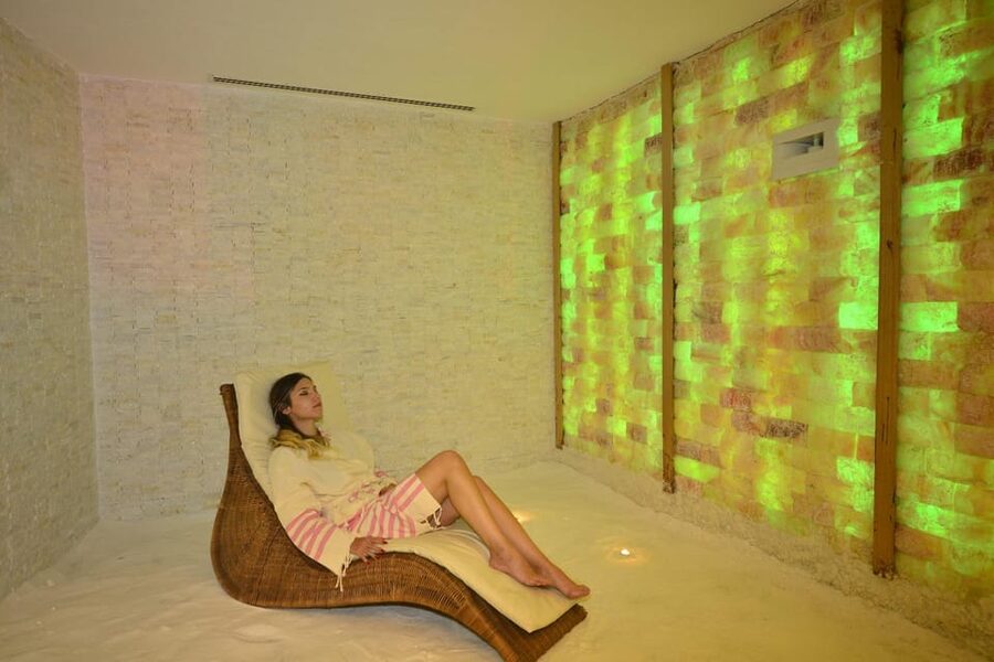 Alanya: Turkish Bath with Foam and Aromatherapy Massages - After the Treatments: Turkish Tea, Fresh Fruit, and Pool Time