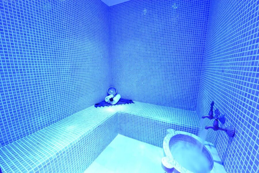 Alanya: Turkish Bathhouse and Spa Experience with Massage - Face mask finish and included drinks to bring you back gently