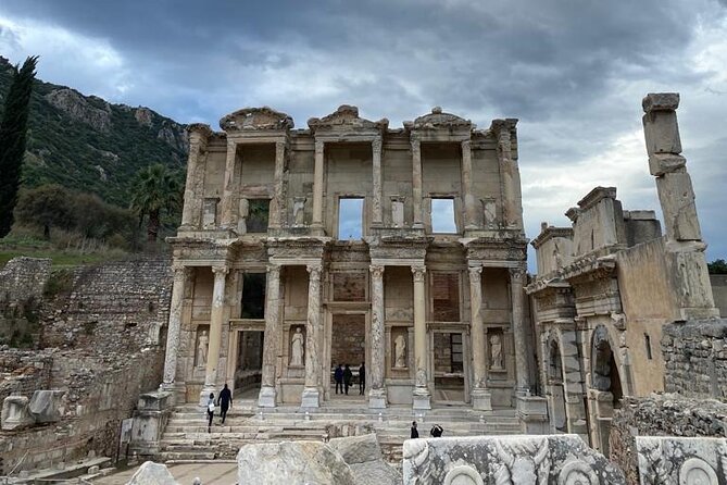 ALL INCLUSIVE Private Ephesus, House of Virgin Mary with lunch - Kusadasi to Ephesus, how this tour saves your time