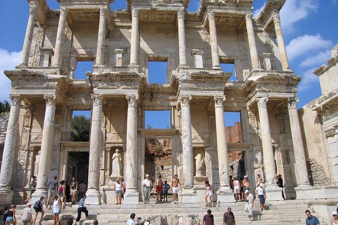 ALL INCLUSIVE Private Ephesus, House of Virgin Mary with lunch - Temple of Artemis: quick stop, plan your expectations