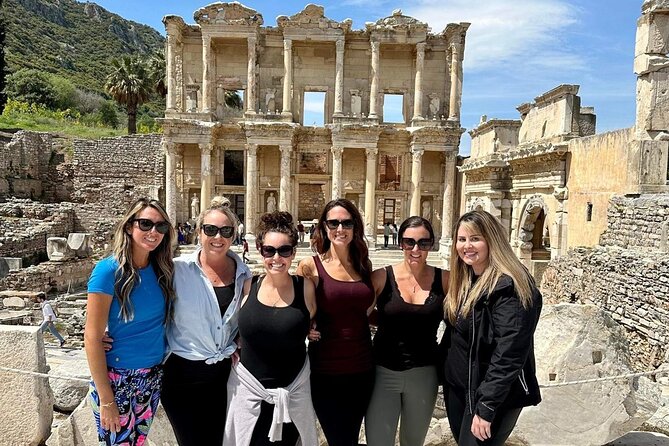 ALL INCLUSIVE VIP Shore Excursion Customizable Ephesus with Lunch - Kusadası pickup to Ephesus drive: making the morning work
