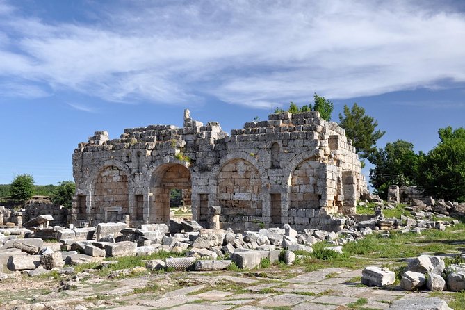 Ancient Perge, Aspendos Amphitheater and City of Side Tour - Stop 1: Perge Ancient City, Where the City Plan Still Shows Through