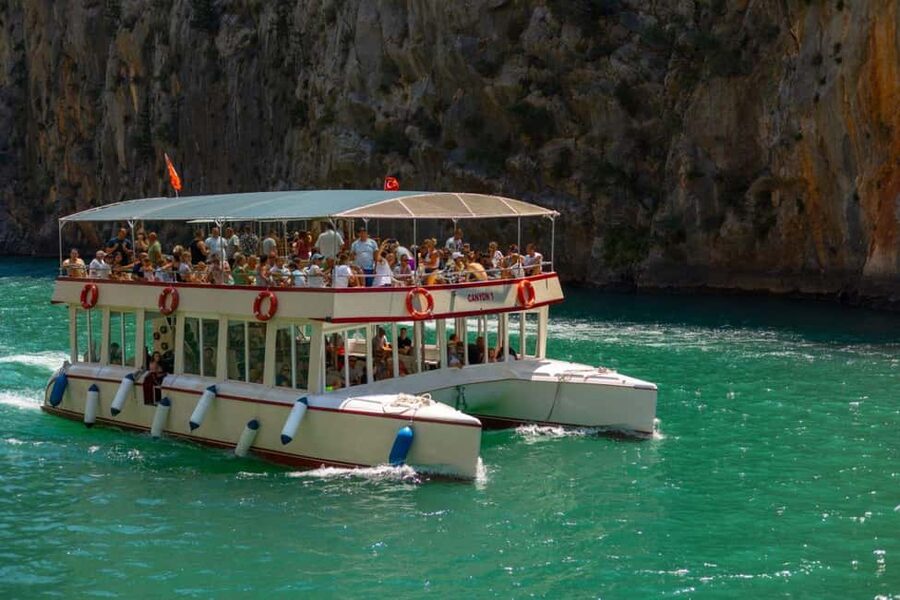 Antalya/Alanya: Green Canyon With Boat&Lunch - Getting on board: the Oymapınar stop before the canyon