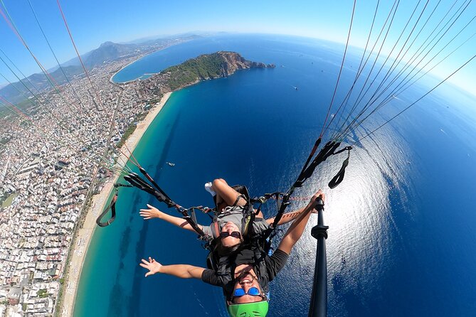 Antalya And Side Paragliding: Your Destination is the Sky - Finding Madly Paragliding Near the Mosque Sign