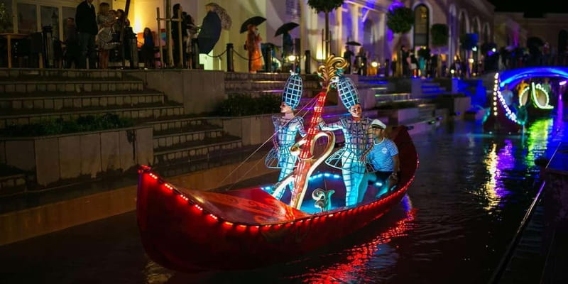 Antalya/Belek/Lara: Land Of Legends Night Show Transfer - Price and time value: is $6 a smart deal for an evening at Land of Legends?