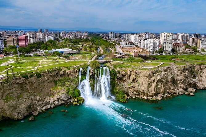 Antalya / Belek / Lara : Waterfall Boat Trip w/ Lunch and Drinks - Lower Düden Waterfalls Stop 1: the first close pass and a true spray moment
