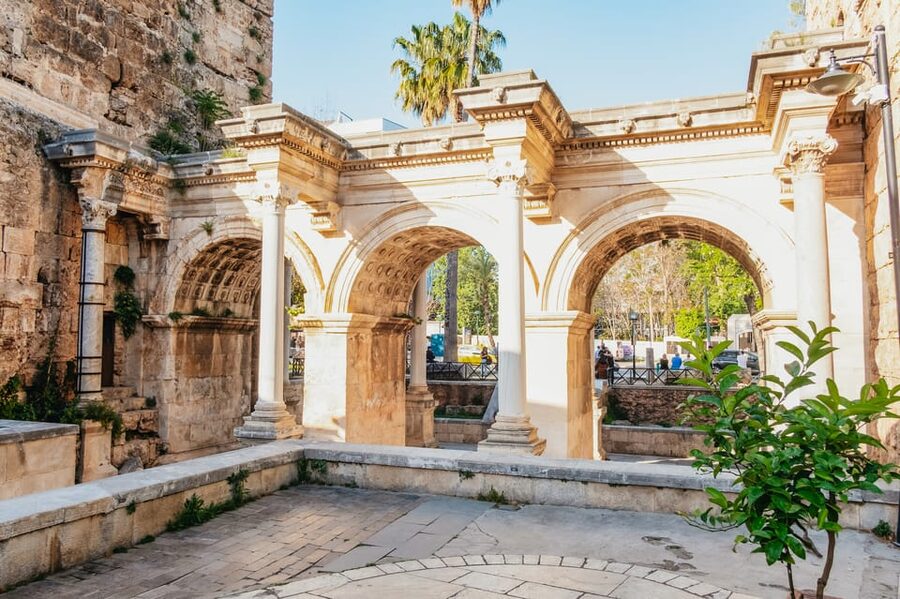 Antalya: City Tour including Waterfalls and Boat tour - An 8-hour sampler of Antalya, waterfalls and sea views