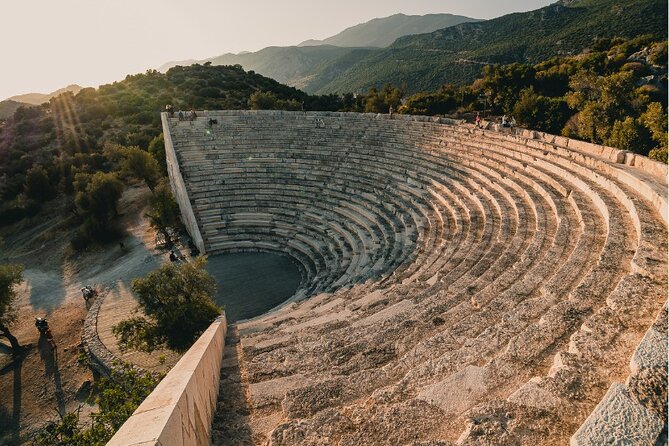 Antalya Hotels and Airport Transfer Service - Antalya Airport Pickup Details, Including the 30-Minute AYT Buffer