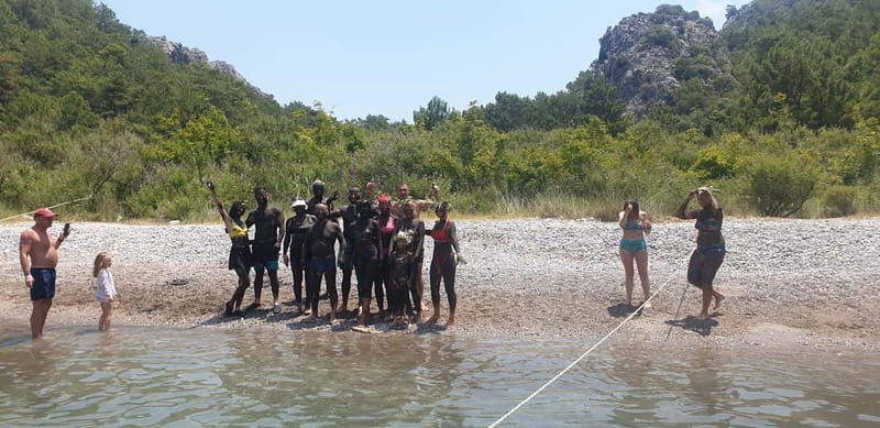 Antalya/Kemer: Porto Genoese Boat Trip and Mud Bath w/ Lunch - The group size and the vibe on the boat