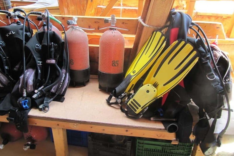 Antalya/Kemer: Scuba Diving Experience with 2 Dives & Lunch - Safety Briefing and Gear Check: How the Team Keeps It Comfortable