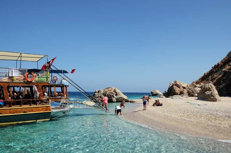 Antalya/Kemer: Suluada & Adrasan Boat Trip with Lunch - Suluada Island and Love Cave, cool water inside the rock