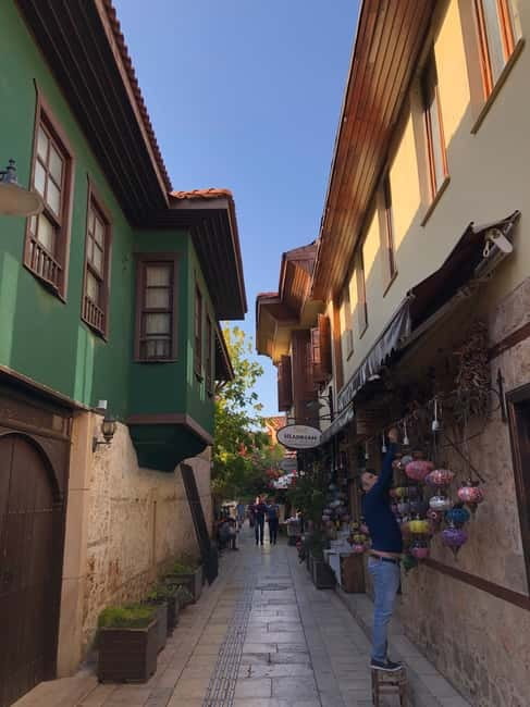 Antalya: Old Town Walking Tour with Dessert Tasting - Should you book this tour?