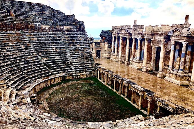 Antalya: Pamukkale & Hierapolis Tour with Lunch & Entrance - Getting picked up in Antalya before the drive gets loud