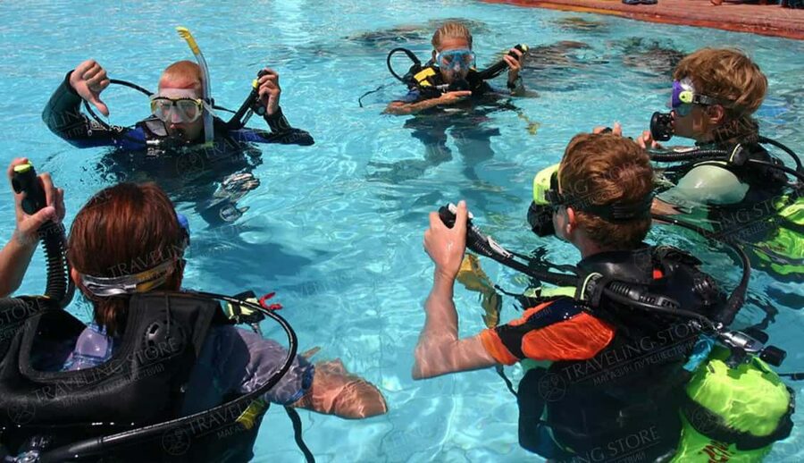 Antalya Scuba Diving Adventure w/Private Expert Diver Option - Boat day rhythm: lunch onboard, sun breaks, and downtime