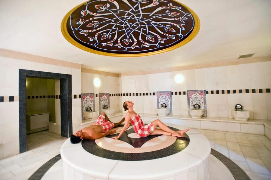 Antalya: Turkish Bath Experience with Oil Massage - Massage and Therapist Quality: Look for Strong Handwork