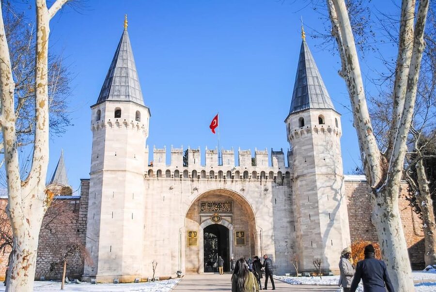 Best of Istanbul: Private Guided Istanbul Tour - Hippodrome monuments and the strange survival of Roman power