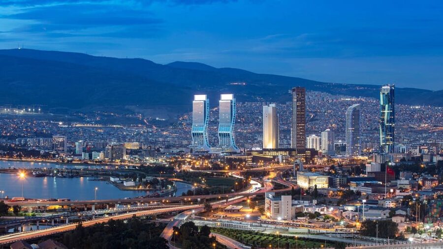 Best of Izmir: Private Walking Tour with a Local - Key things that make this tour work