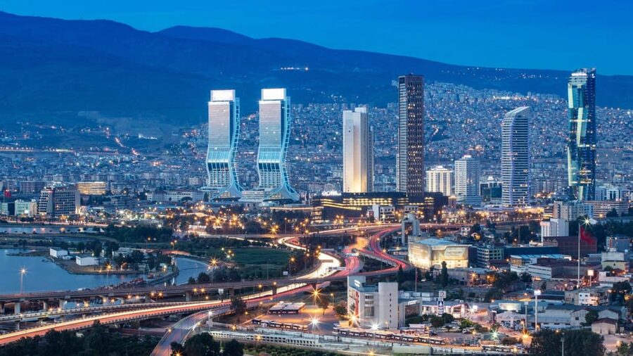 Best of Izmir: Private Walking Tour with a Local - How long should you book: 1 hour, half a day, or up to 6 hours?