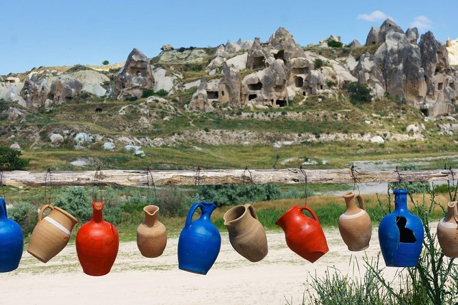 Best of Red and Green Small Group Guided Tour - Pigeon Valley (Free) and Fairy Chimneys (Admission Included)