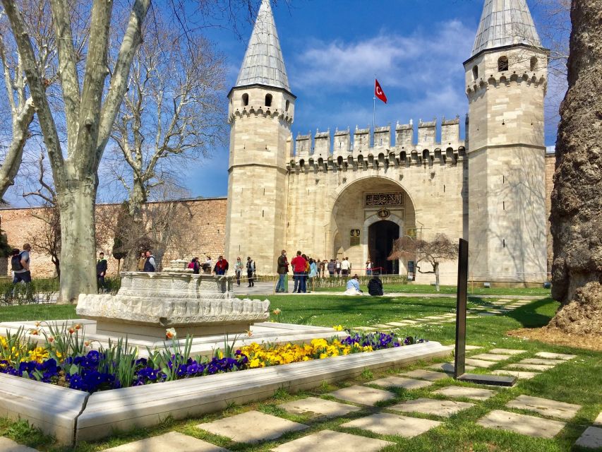Blue Mosque, Topkapı Palace and Harem Guided Tour - Priority access, express security, and why it changes your day