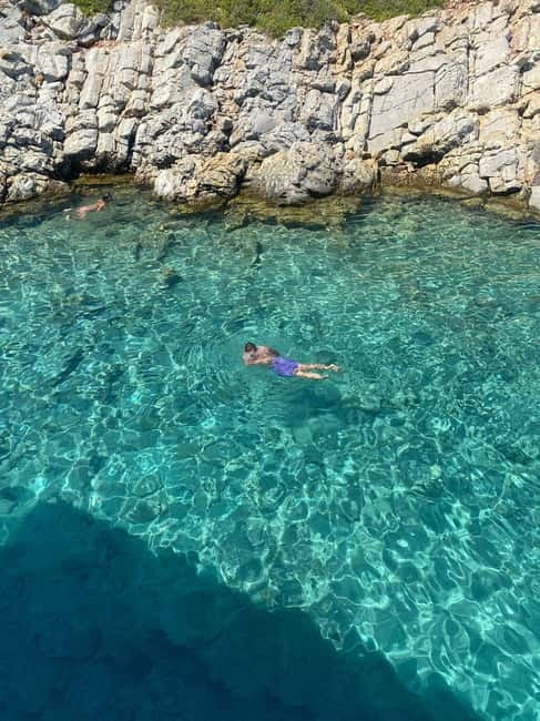 Bodrum: Cleopatra Island Tour with Lunch and Swimming Stops - Should you book the Bodrum Cleopatra Island cruise on Ezgi 4?